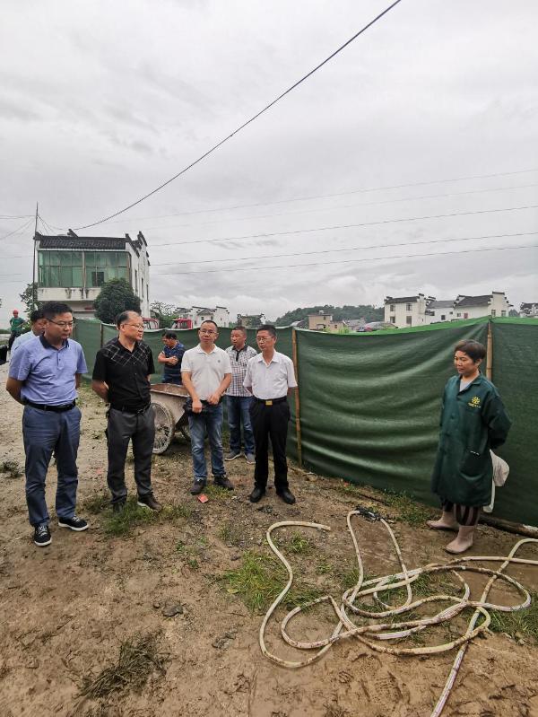 歙县县委书记李忠督导省生态环保督察信访交办件办理情况