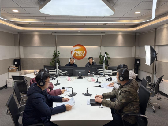 市生态环境局2026年首次走进“政风行风热线”